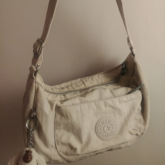grey kipling shoulder bag